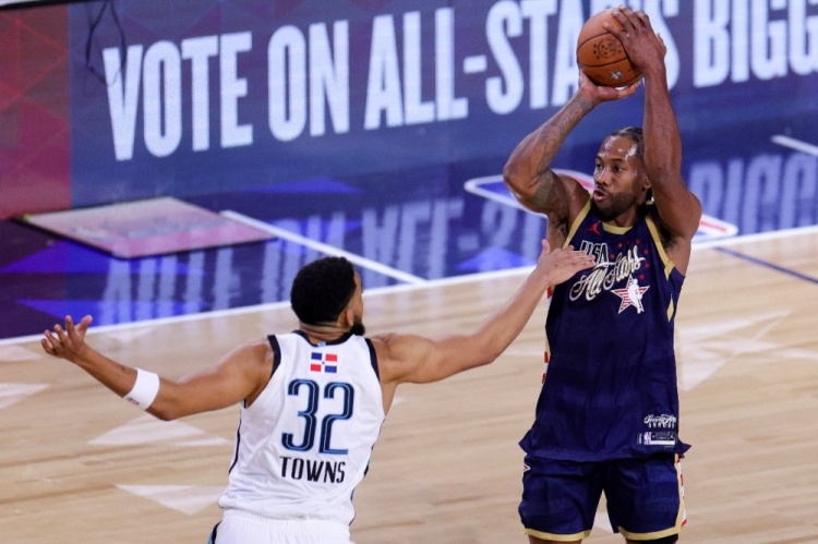 开云直播中心-周一竞彩篮球强档：尼克斯继续西征 快船状态回暖